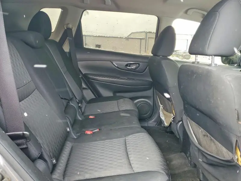 2017 NISSAN ROGUE SV  