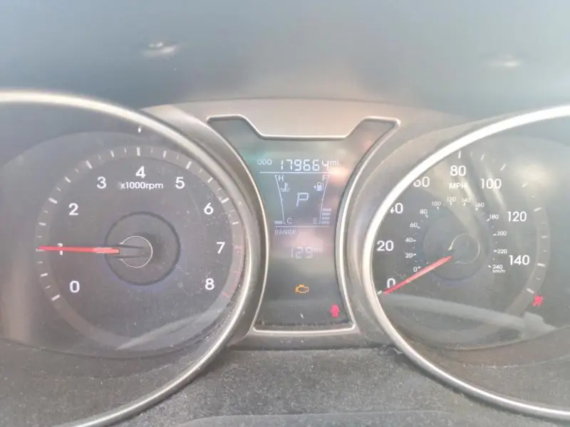 2012 HYUNDAI VELOSTER BASE  