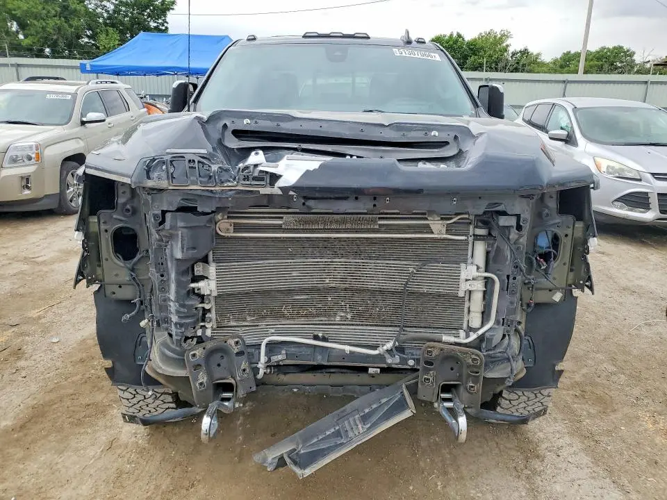 2022 GMC SIERRA K2500 DENALI  