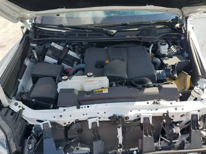 2024 TOYOTA TUNDRA CREWMAX SR  