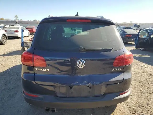 2013 VOLKSWAGEN TIGUAN S  