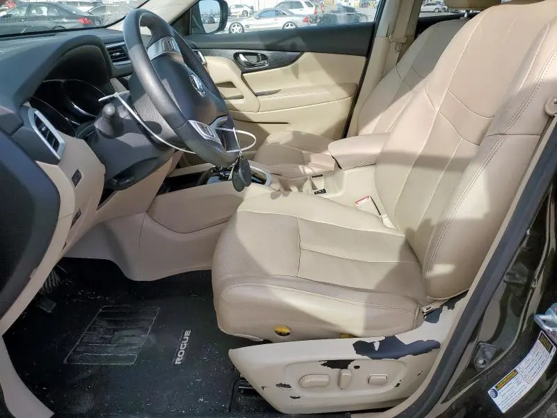 2016 NISSAN ROGUE S