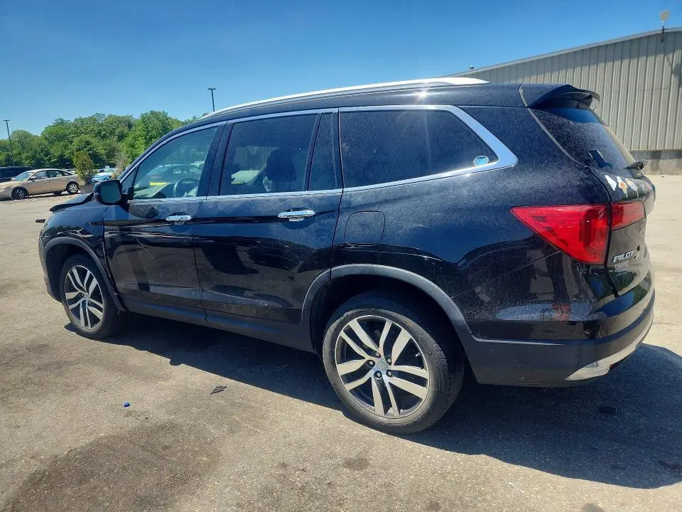 2016 HONDA PILOT TOURING  