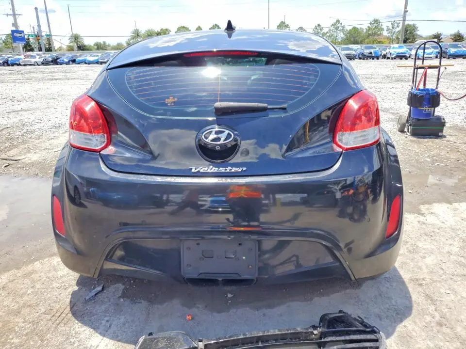 2012 HYUNDAI VELOSTER BASE  
