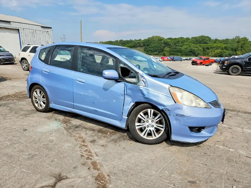 2010 HONDA FIT SPORT  
