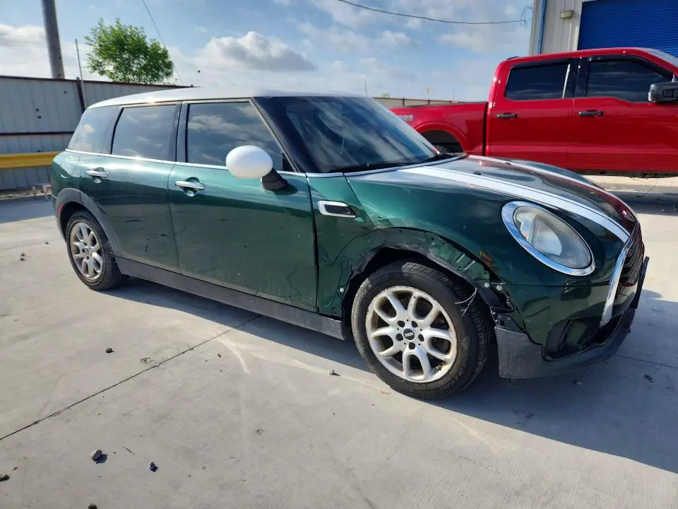 2016 MINI COOPER CLUBMAN  