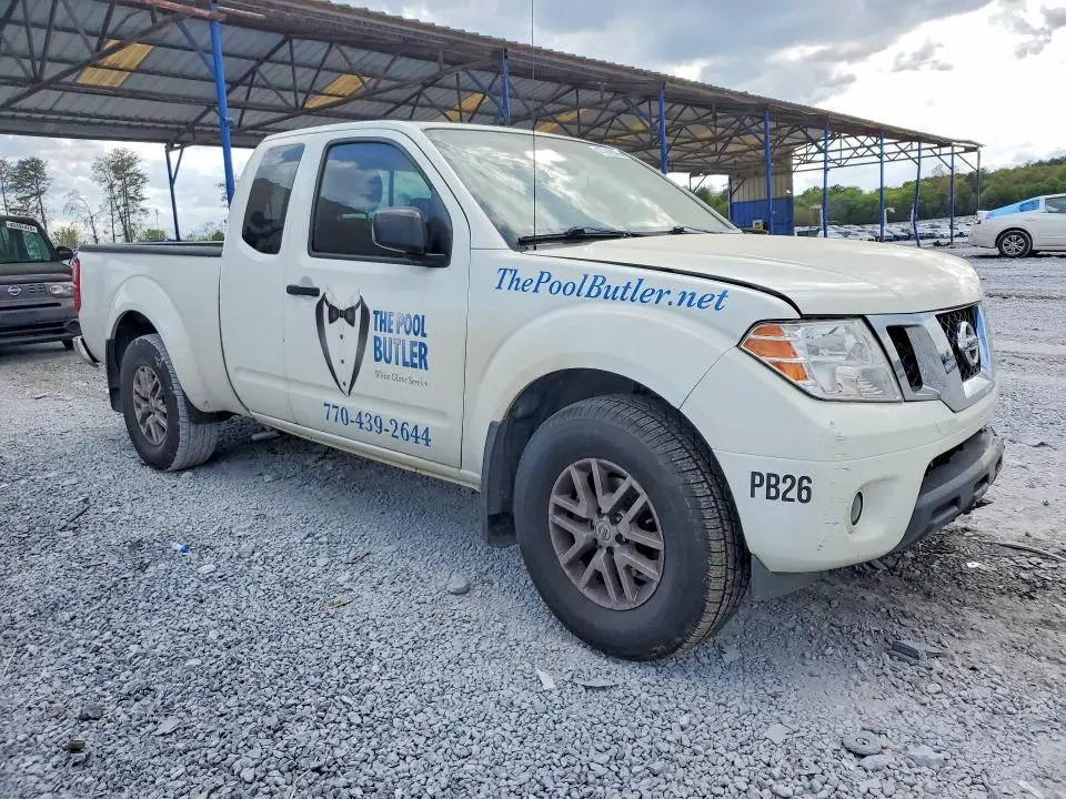 2021 NISSAN FRONTIER SV  