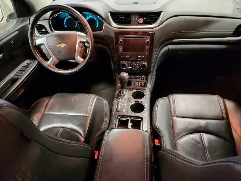 2015 CHEVROLET TRAVERSE LT  
