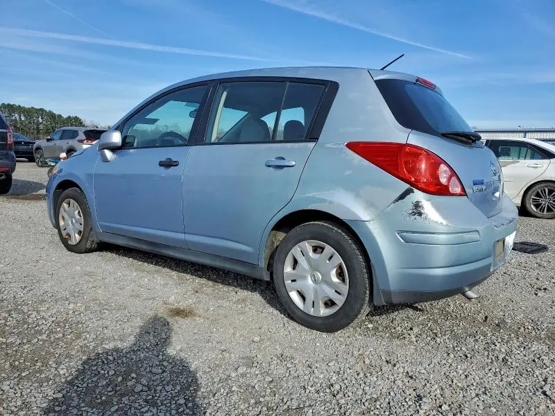 2010 NISSAN VERSA S  