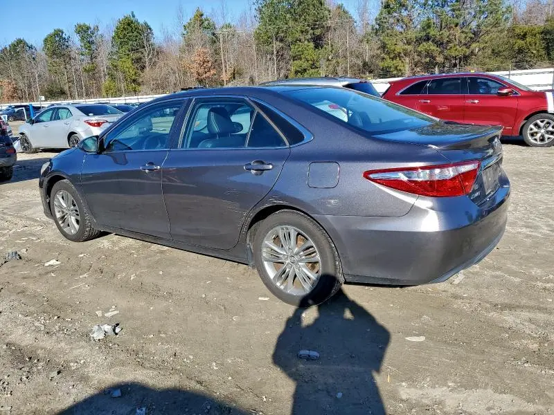 2015 TOYOTA CAMRY LE  