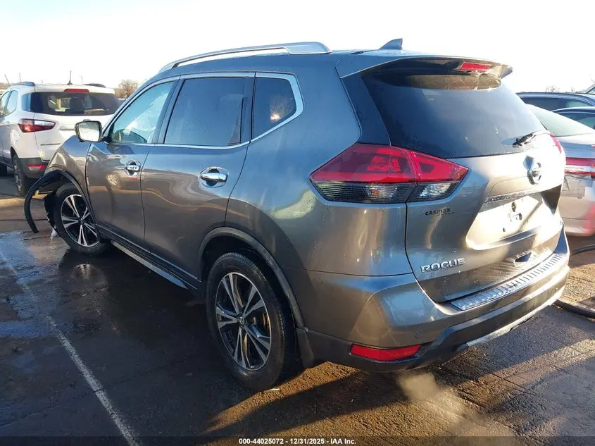2019 NISSAN ROGUE SV