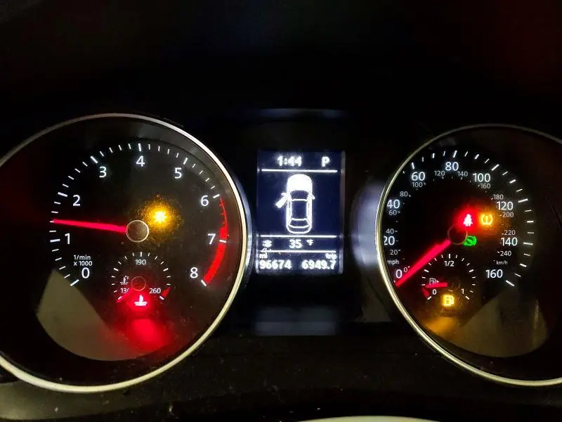 2017 VOLKSWAGEN JETTA SE  