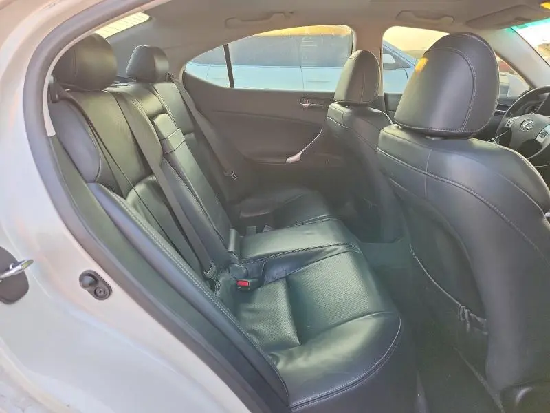 2011 LEXUS IS 250 BASE  