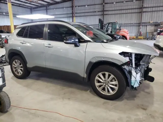 2025 TOYOTA COROLLA CROSS LE  
