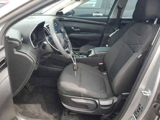 2022 HYUNDAI TUCSON SE