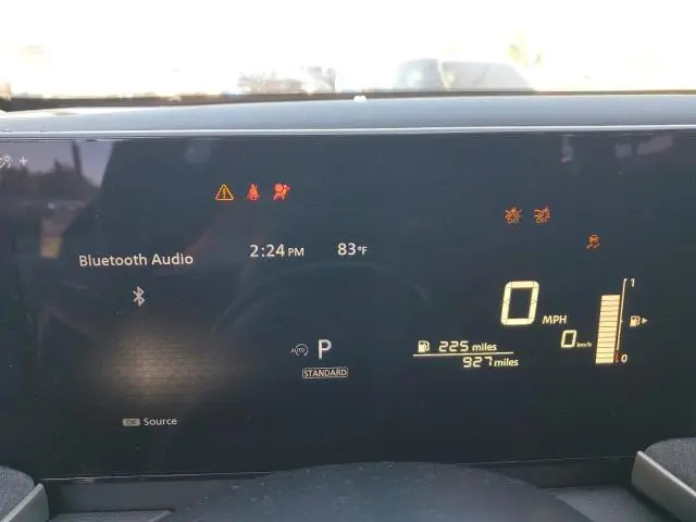 2025 NISSAN KICKS SV  