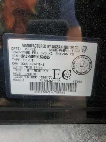 2022 NISSAN KICKS S  