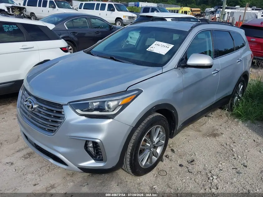 2018 HYUNDAI SANTA FE SE