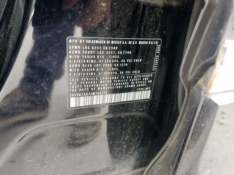 2018 VOLKSWAGEN TIGUAN SE  