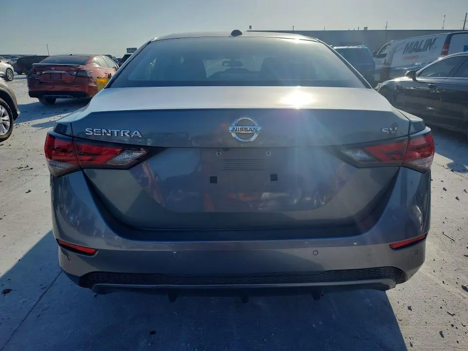 2020 NISSAN SENTRA SV  