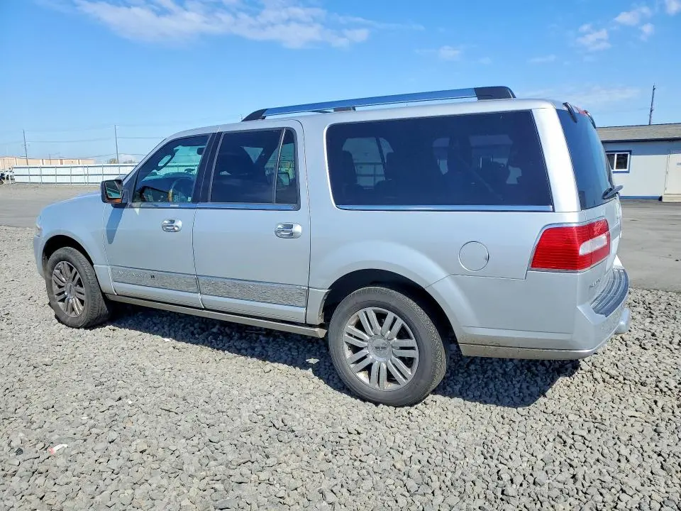 2011 LINCOLN NAVIGATOR L  