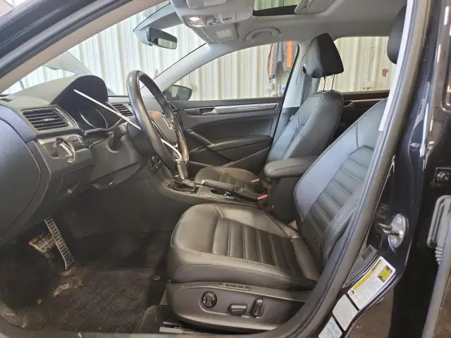 2017 VOLKSWAGEN PASSAT SEL PREMIUM  