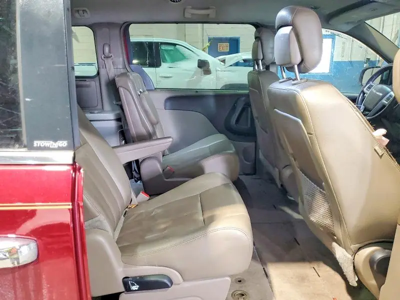 2014 CHRYSLER TOWN & COUNTRY TOURING  