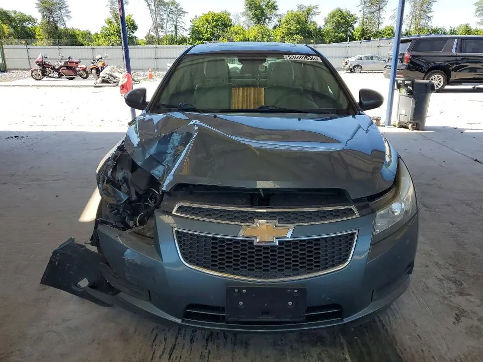 2012 CHEVROLET CRUZE LT  