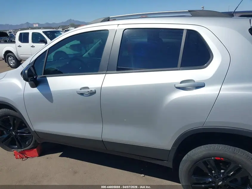 2022 CHEVROLET TRAX AWD LT