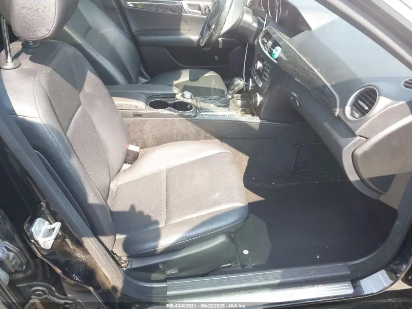 2013 MERCEDES-BENZ C 300 LUXURY 4MATIC/SPORT 4MATIC