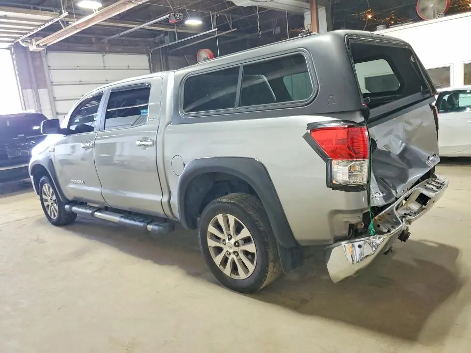 2011 TOYOTA TUNDRA CREWMAX LIMITED  