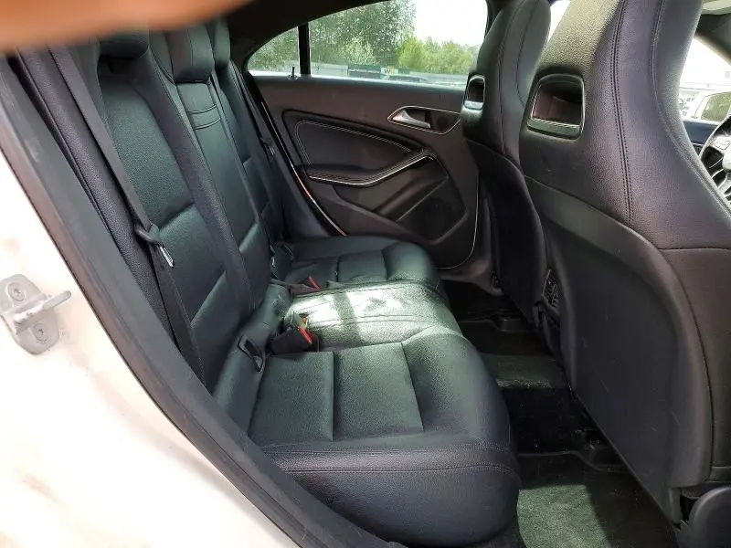 2015 MERCEDES-BENZ CLA 250  