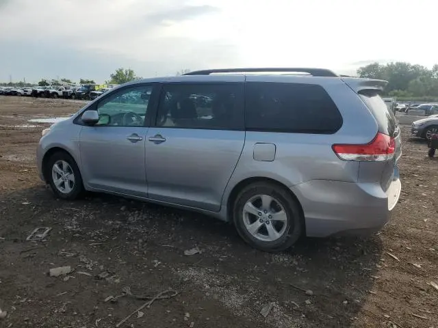2011 TOYOTA SIENNA LE  