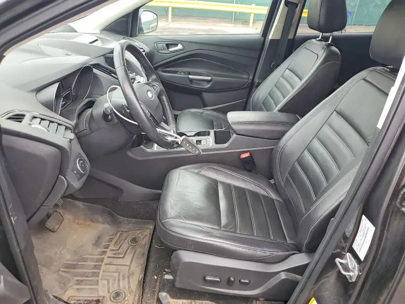 2017 FORD ESCAPE TITANIUM  