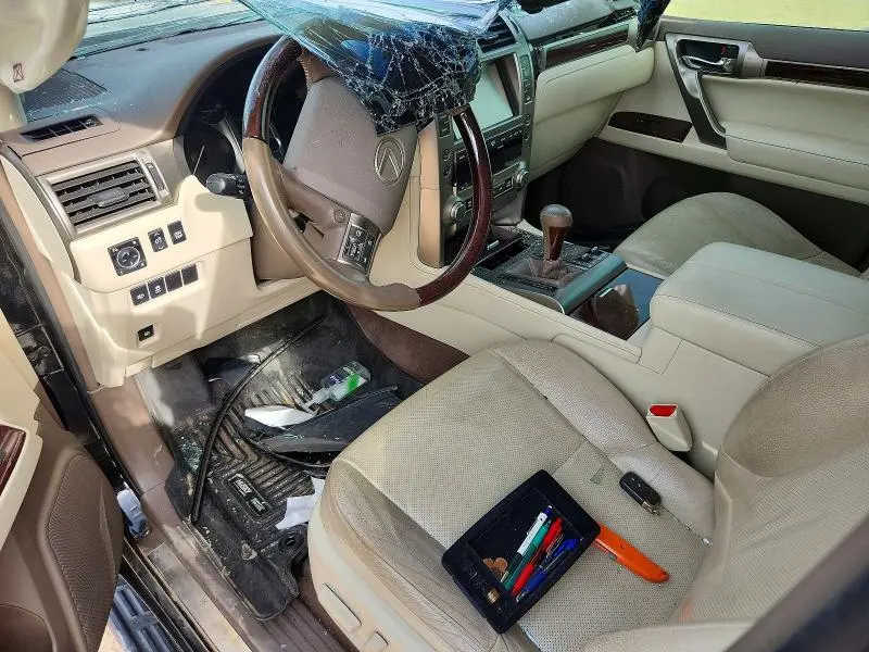 2017 LEXUS GX 460  