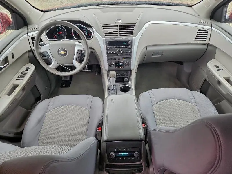 2012 CHEVROLET TRAVERSE LT  