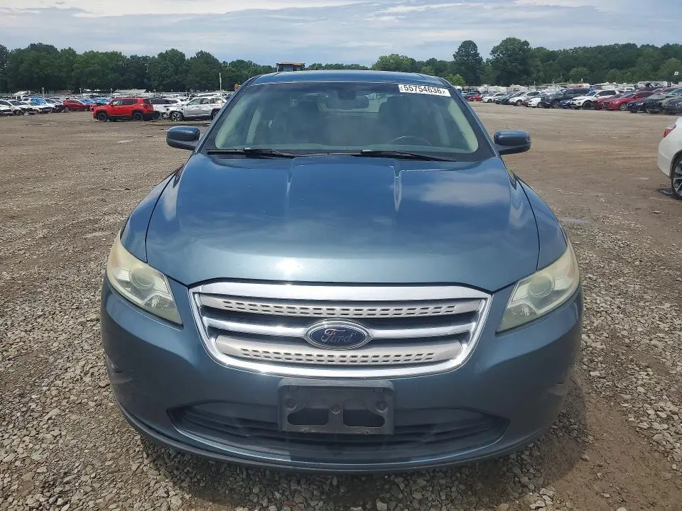 2010 FORD TAURUS SEL  