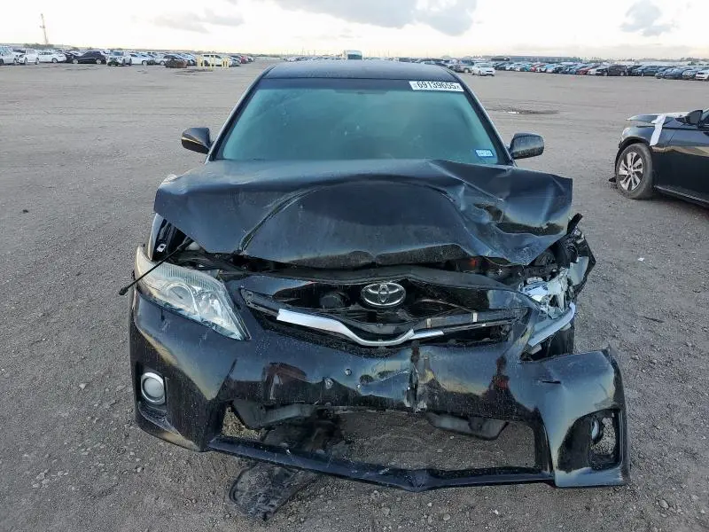 2011 TOYOTA CAMRY HYBRID  