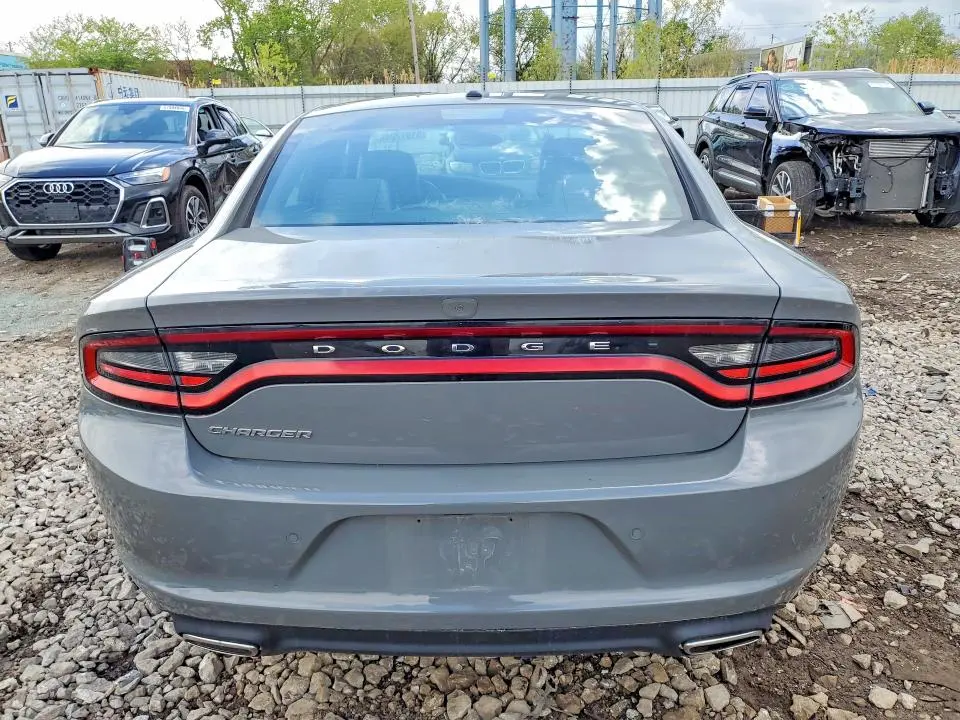 2019 DODGE CHARGER SXT  