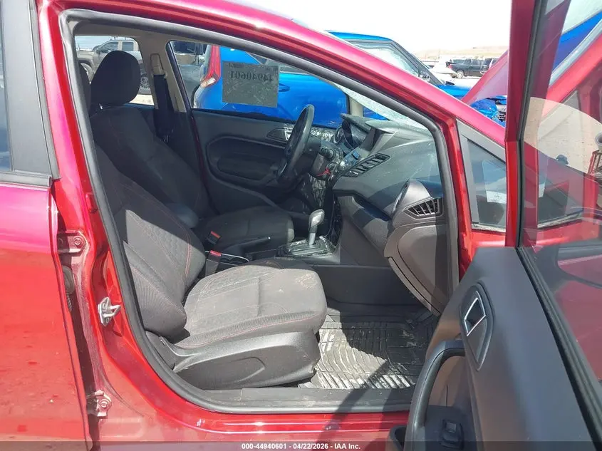 2015 FORD FIESTA SE