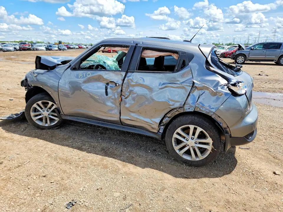 2016 NISSAN JUKE SV  