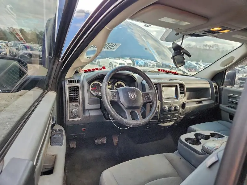 2014 RAM 1500 ST  