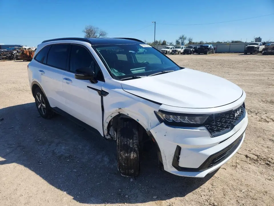 2022 KIA SORENTO S  