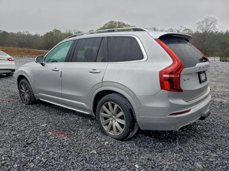 2016 VOLVO XC90 T6  