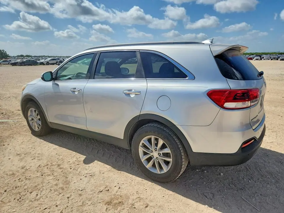 2016 KIA SORENTO LX  