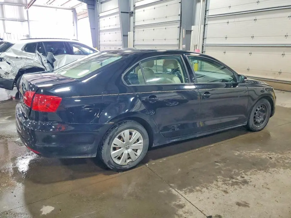 2012 VOLKSWAGEN JETTA SE  
