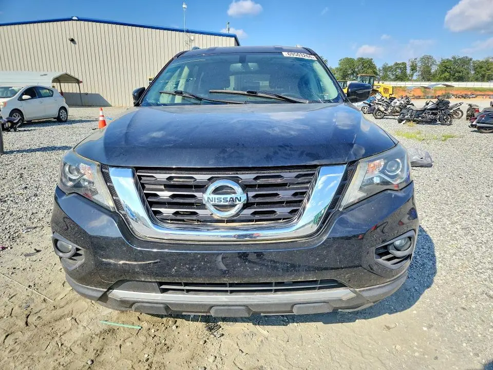 2018 NISSAN PATHFINDER SV  