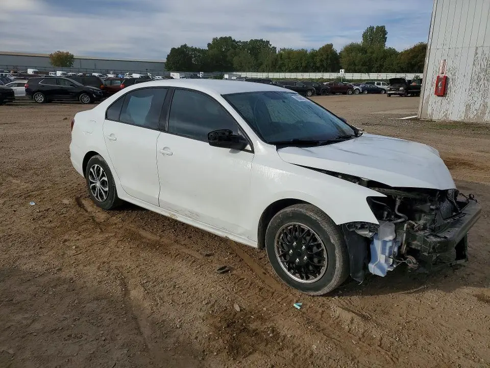 2016 VOLKSWAGEN JETTA S  