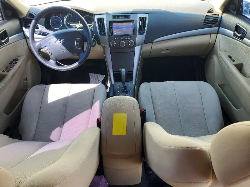 2010 HYUNDAI SONATA GLS  