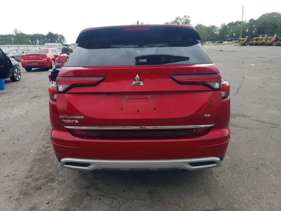 2022 MITSUBISHI OUTLANDER SE  